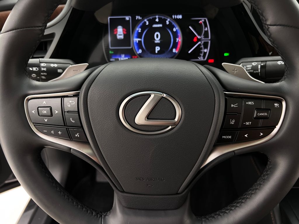 2022 Lexus ES 350 photo 19