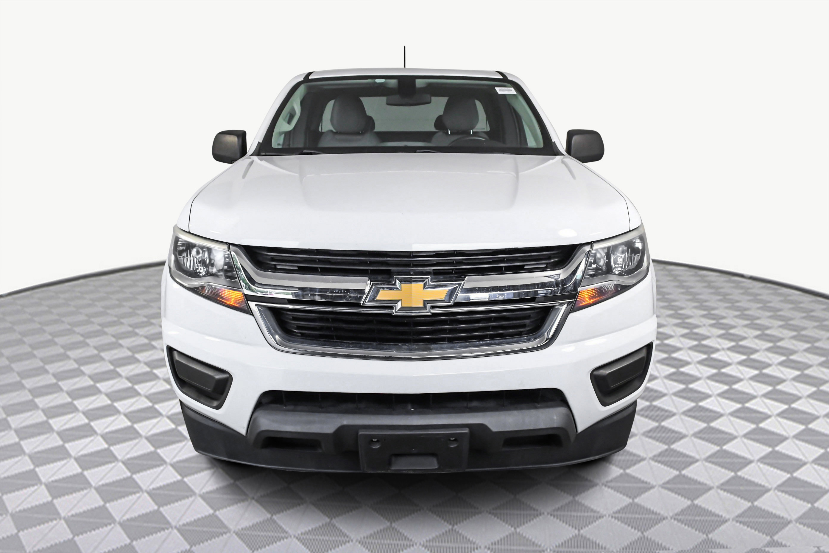 2020 Chevrolet Colorado Work Truck photo 2