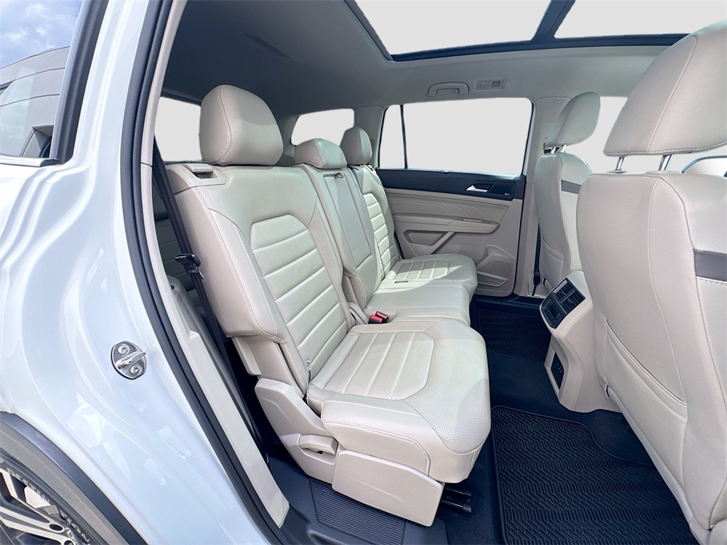 2021 Volkswagen Atlas SEL Premium photo 30
