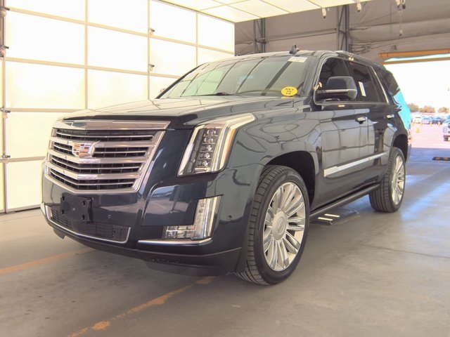 2019 Cadillac Escalade Platinum's photo