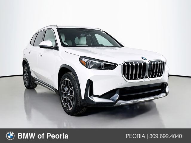 2026 BMW X1 28i's photo