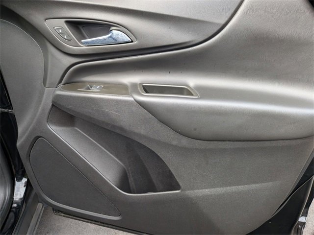 2022 Chevrolet Equinox LT photo 31