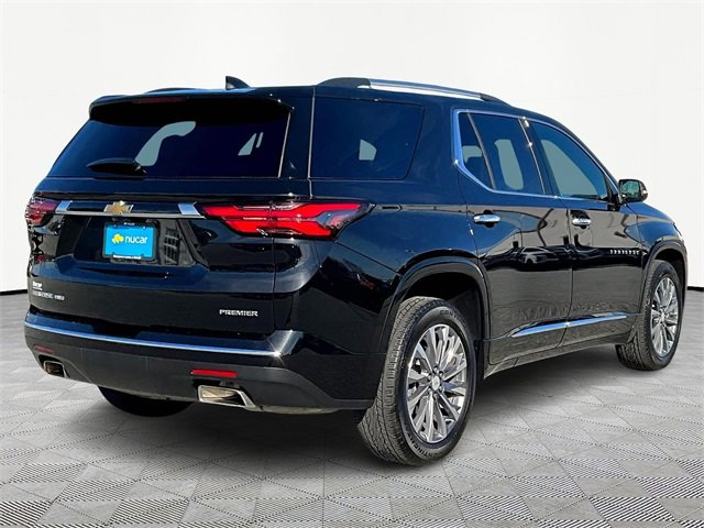 2023 Chevrolet Traverse Premier photo 2