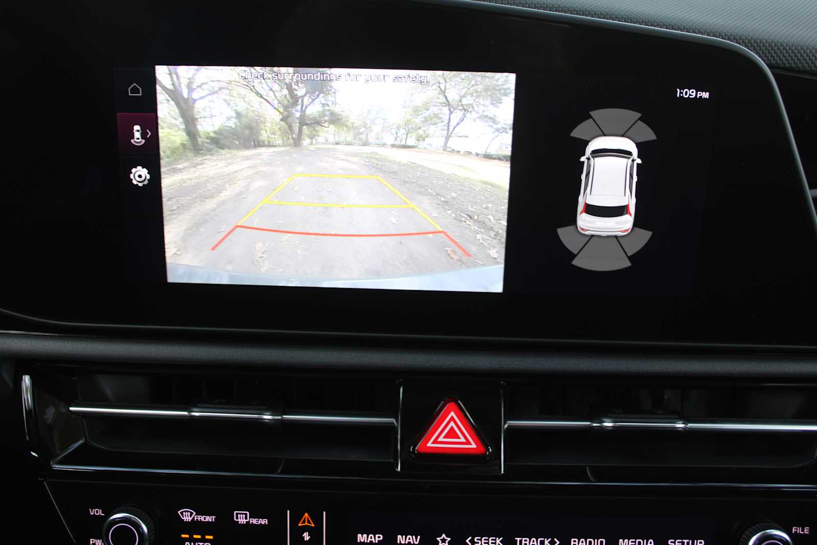 2025 Kia Niro SX photo 45
