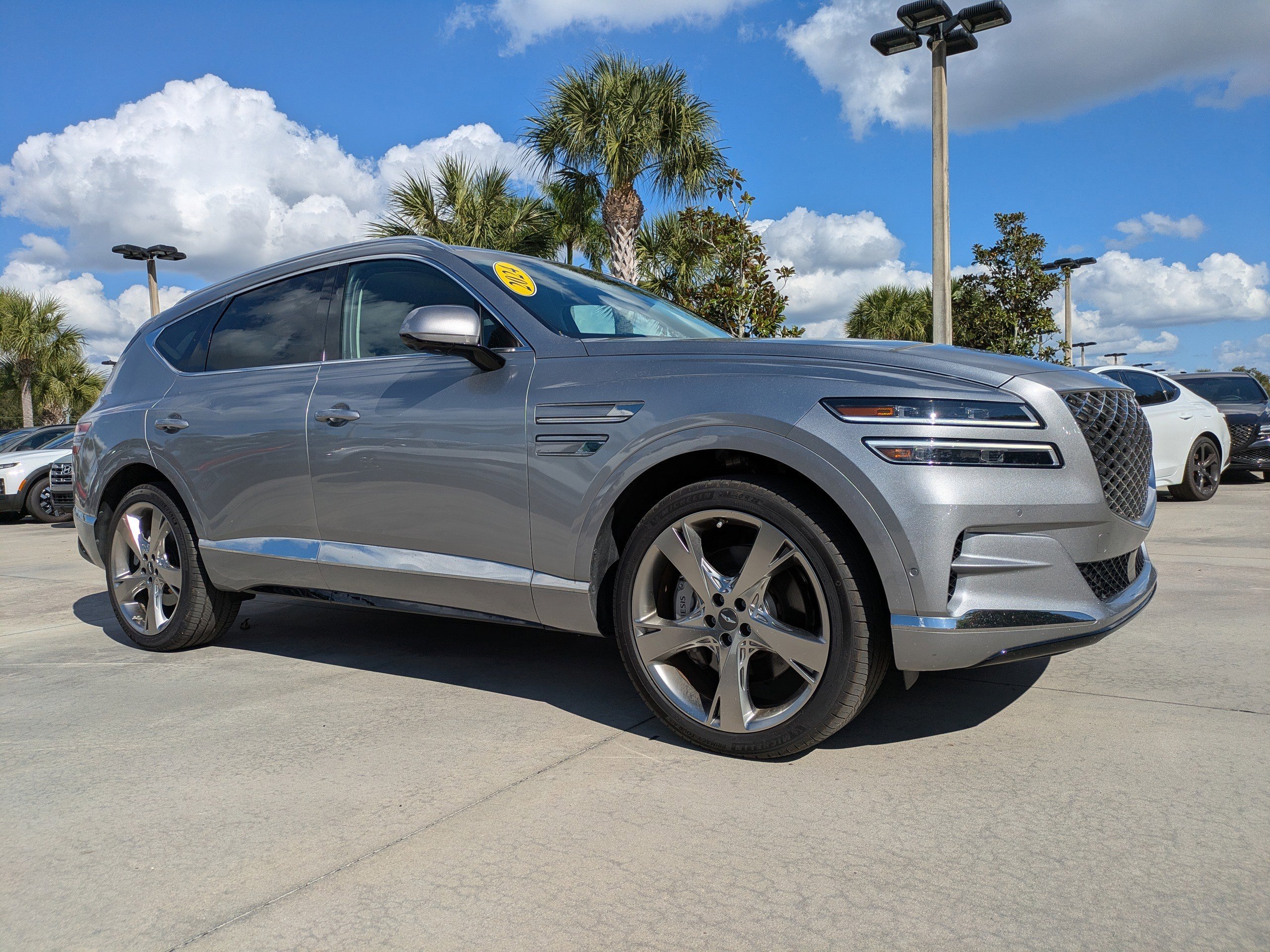 2024 GENESIS GV80 Standard's photo