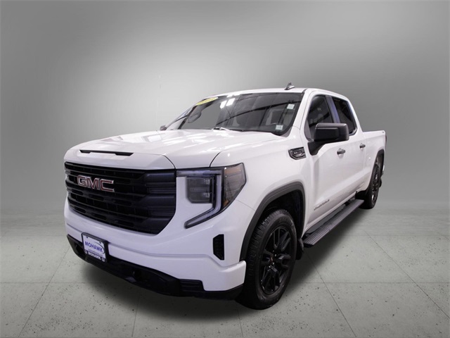 2023 GMC Sierra 1500 Pro's photo