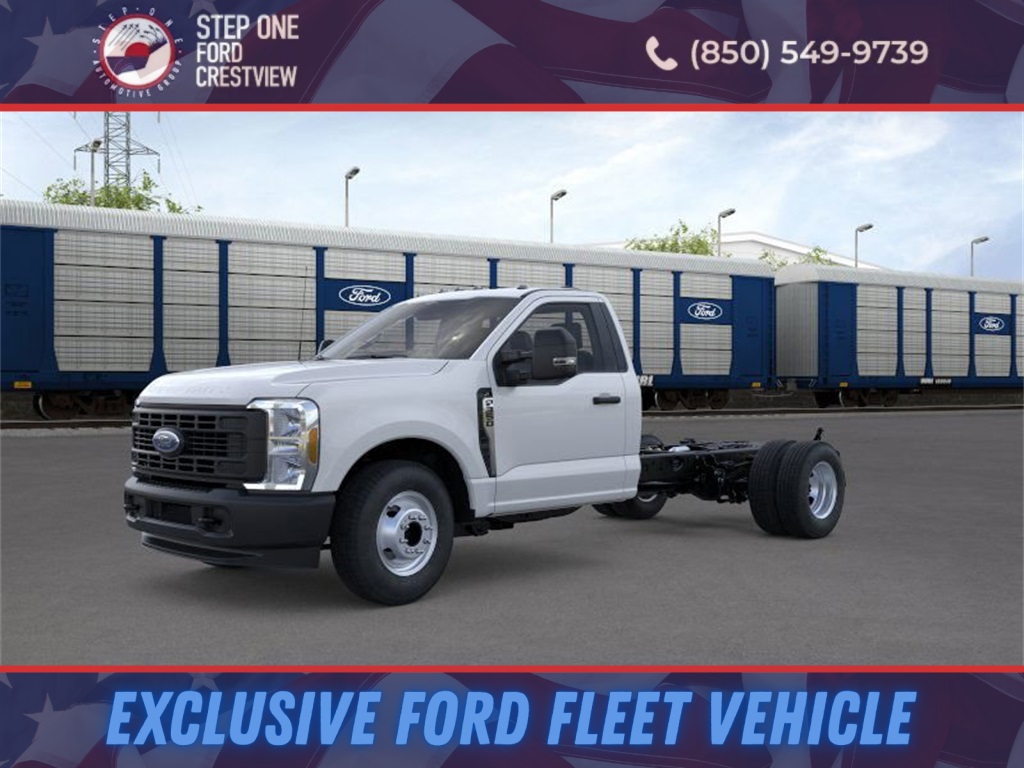 2026 Ford F-350 Super Duty Chassis Cab XL's photo