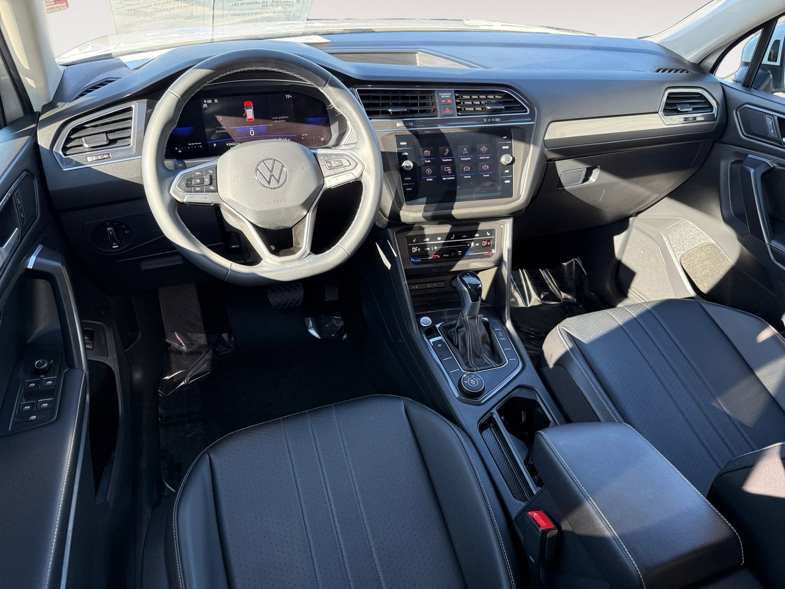 2022 Volkswagen Tiguan SE photo 15