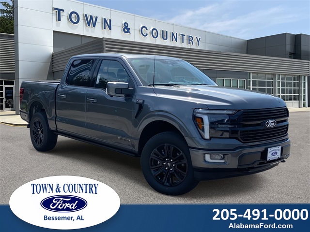 2025 Ford F-150 Platinum's photo