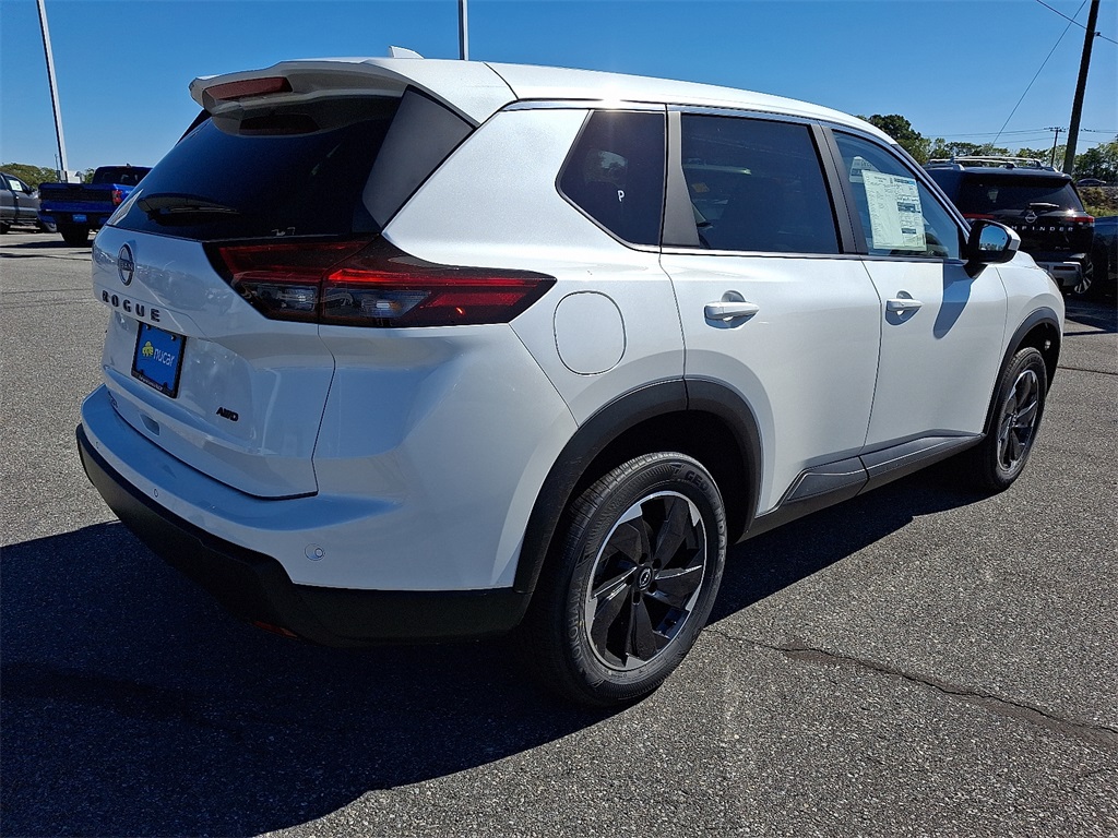 2026 Nissan Rogue SV photo 4