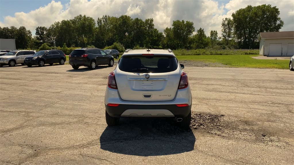 2022 Buick Encore Preferred photo 7