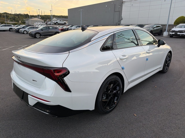 2026 Kia K5 GT-Line photo 3