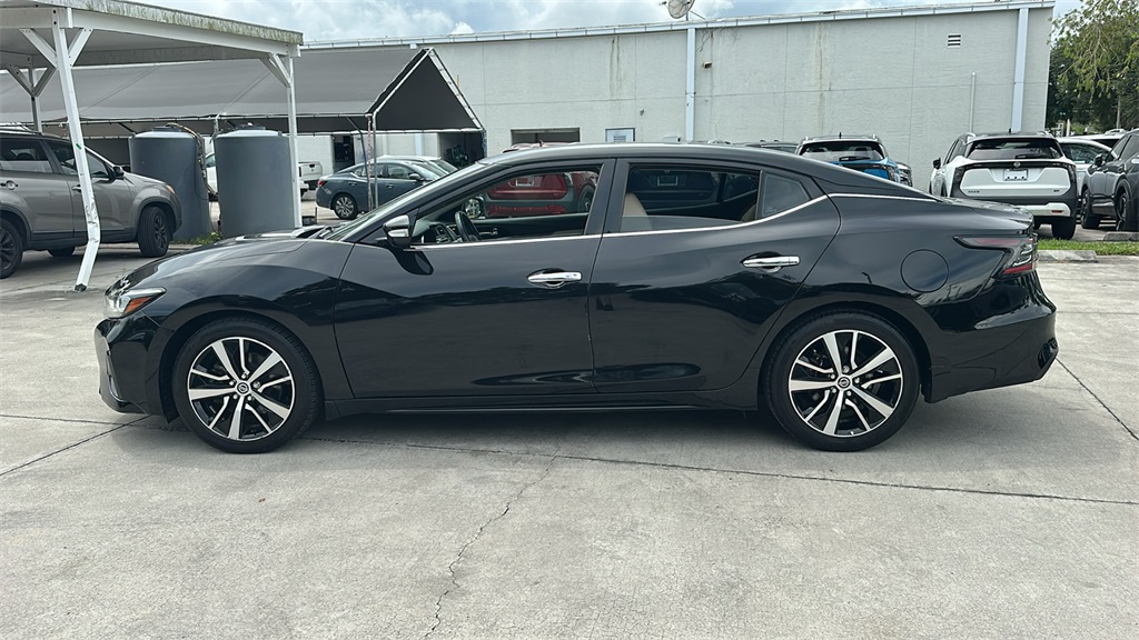 2021 Nissan Maxima SV photo 4