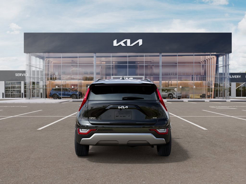 2025 Kia Niro SX Touring photo 4