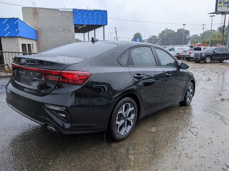 2021 Kia Forte LXS photo 3
