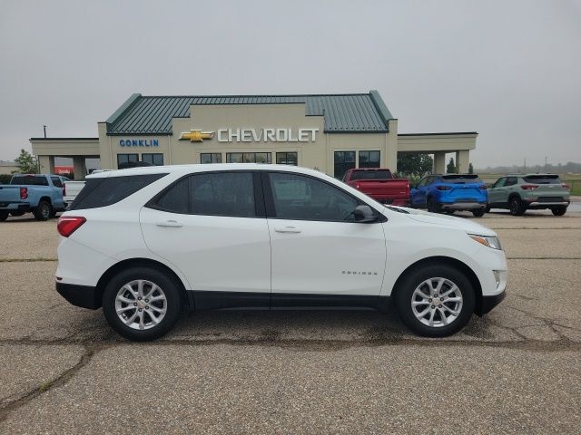 2019 Chevrolet Equinox LS photo 5