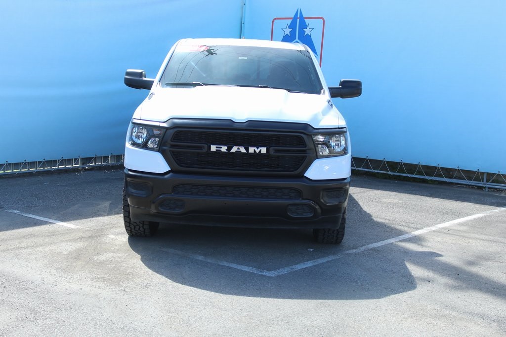 2024 Ram 1500 Tradesman photo 3