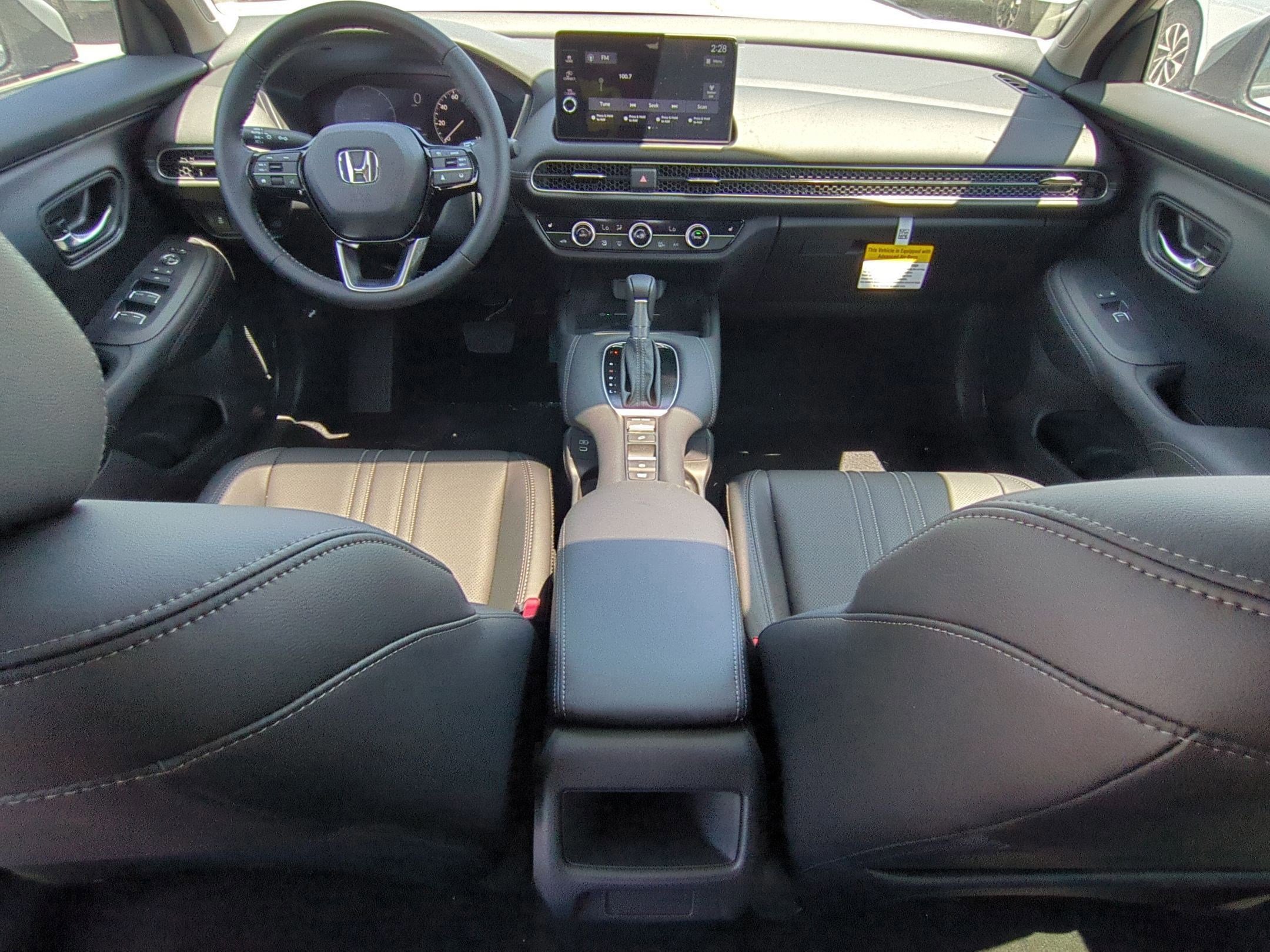 2026 Honda HR-V EX-L photo 12