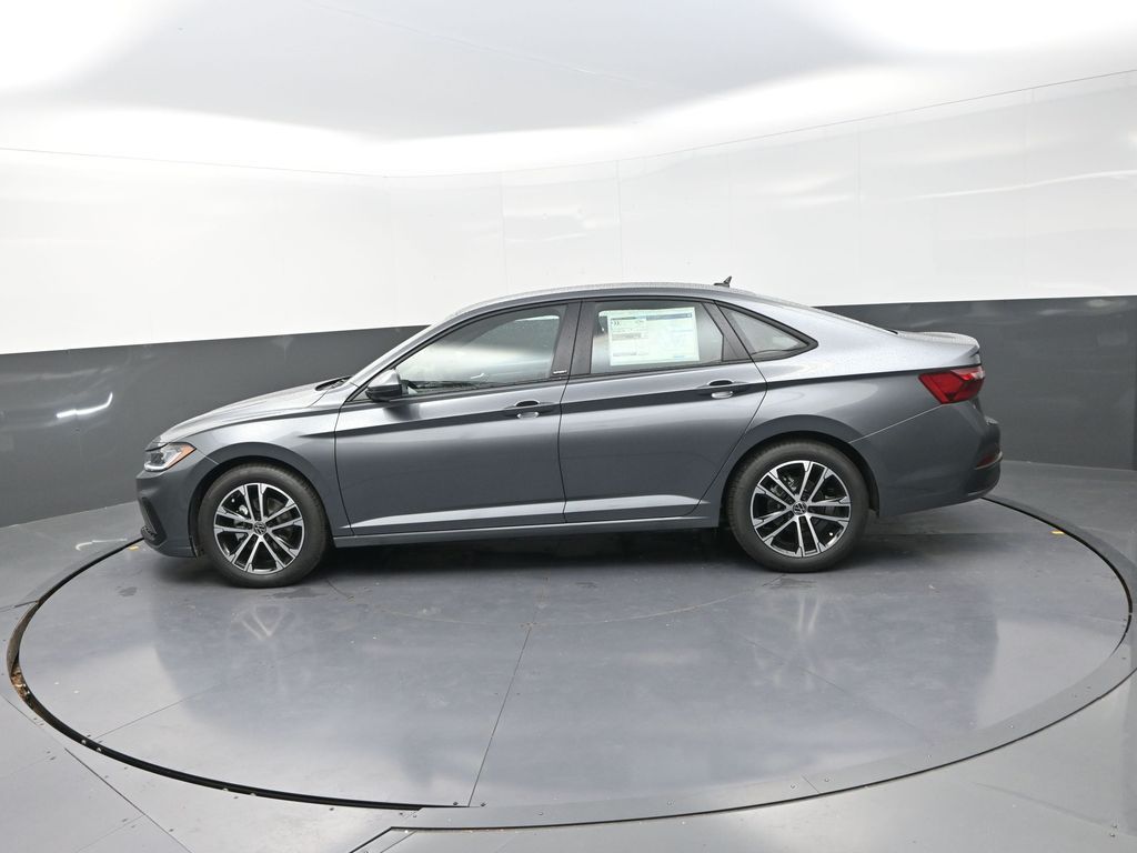 2026 Volkswagen Jetta 1.5T Sport photo 4