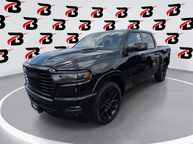 NEW 2025 RAM 1500 LARAMIE CREW CAB 4X4 5'7' BOX