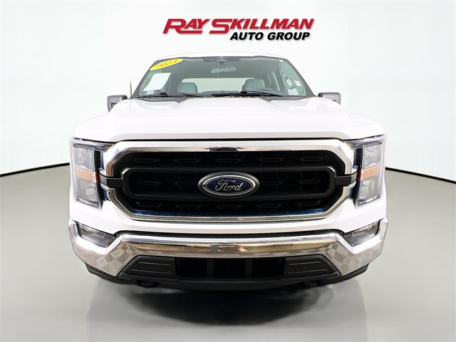 2023 Ford F-150 XLT photo 2