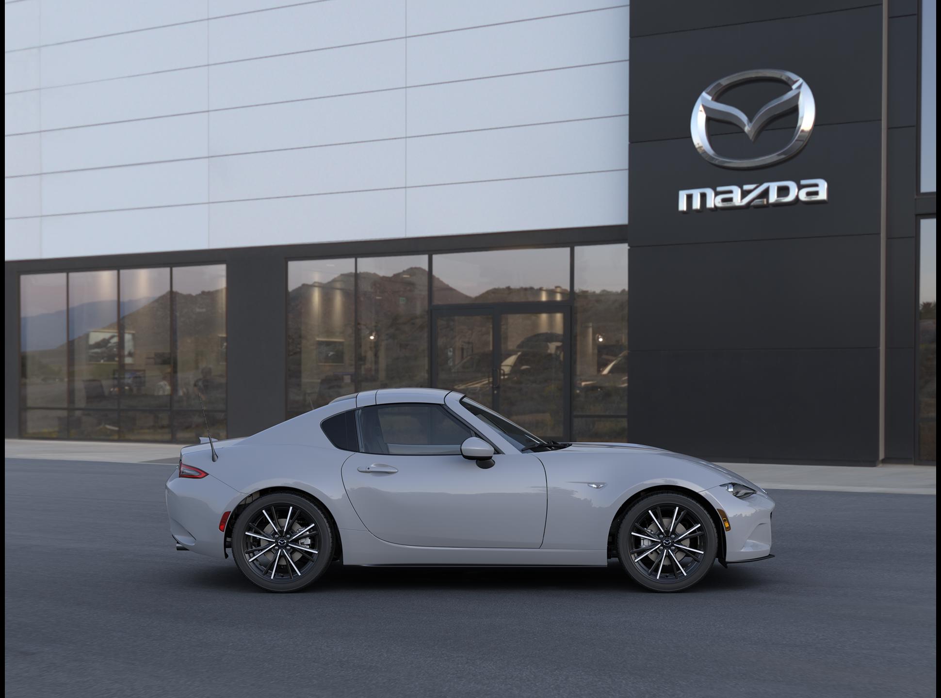 2025 Mazda MX-5 Miata Miata RF Grand Touring photo 5