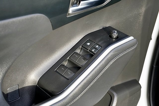 Used 2021 White Toyota XLE image 23