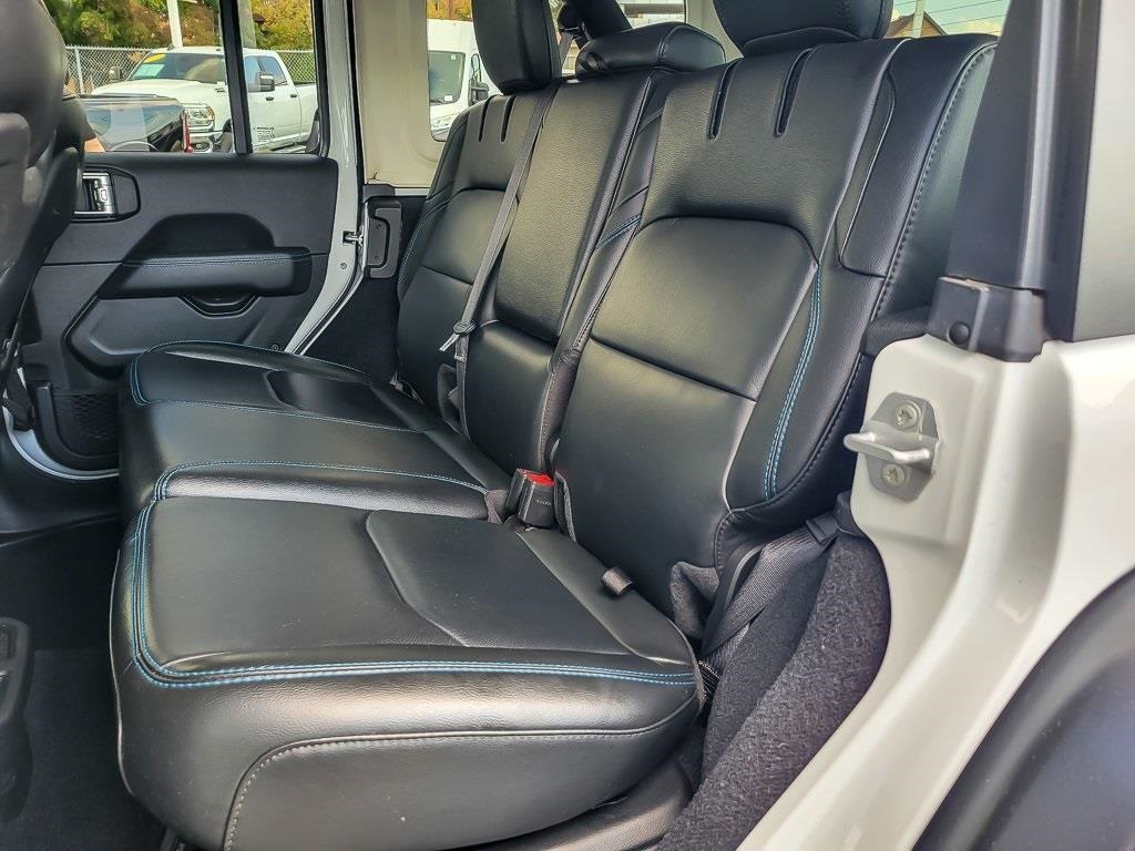 2022 Jeep Wrangler Unlimited Rubicon 4xe photo 7