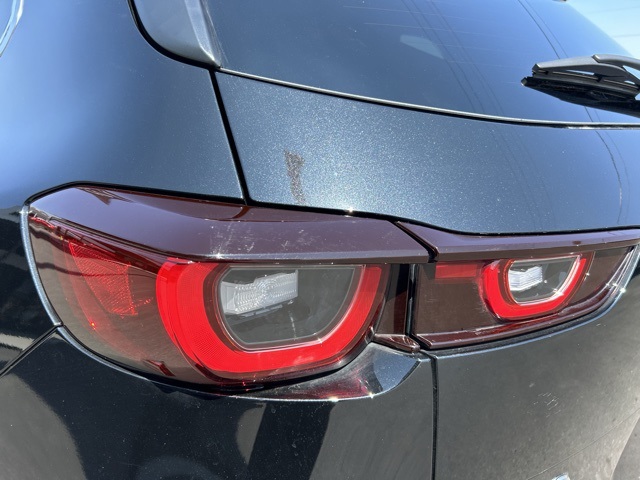 2024 Mazda CX-50 2.5 S Premium photo 6