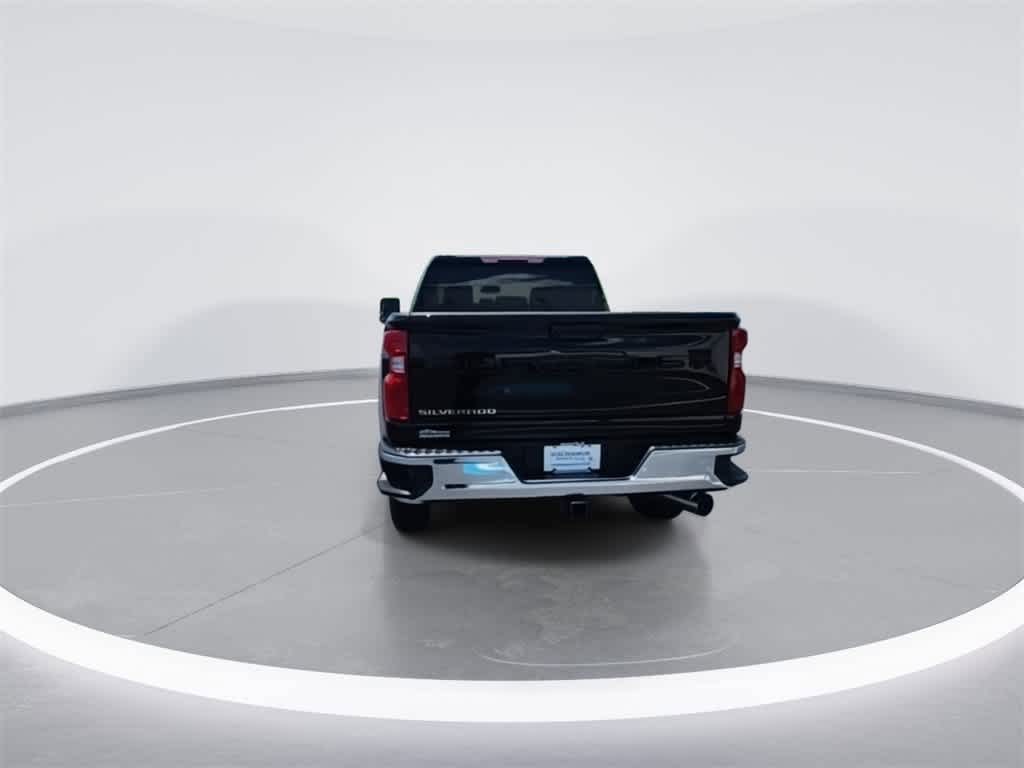 2025 Chevrolet Silverado 2500HD photo 7