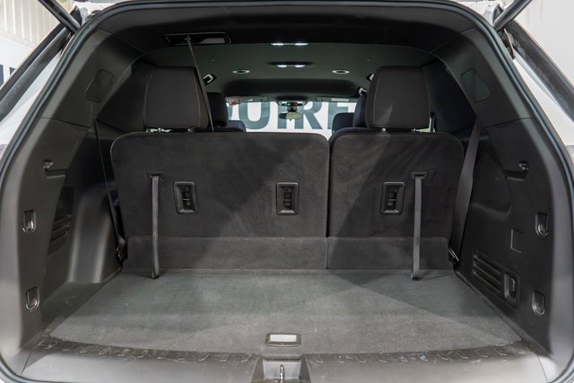 2023 Chevrolet Traverse Cloth photo 9