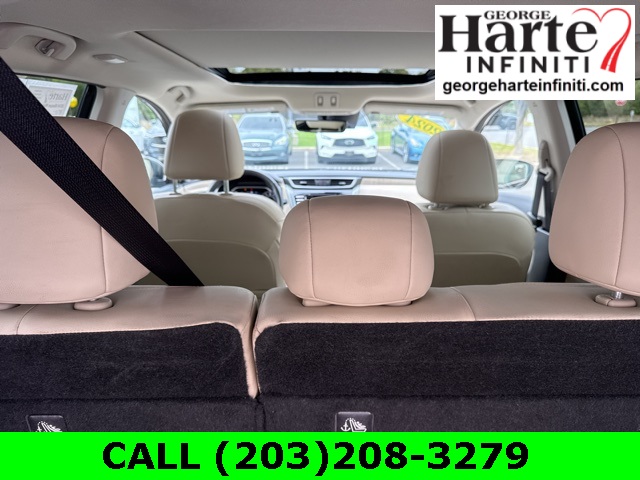 2024 Nissan Murano SL photo 12
