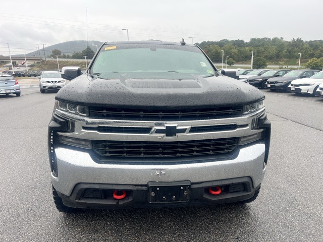 2020 Chevrolet Silverado 1500 LT photo 2