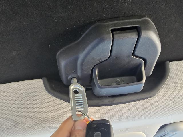2016 Jeep Renegade Limited photo 24