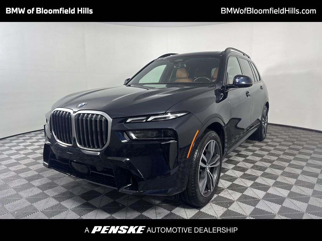 2023 BMW X7 40i's photo