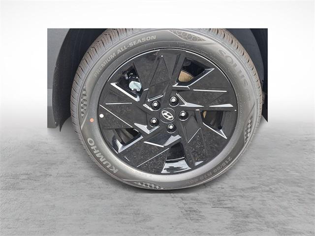 2026 Hyundai Kona SEL photo 2