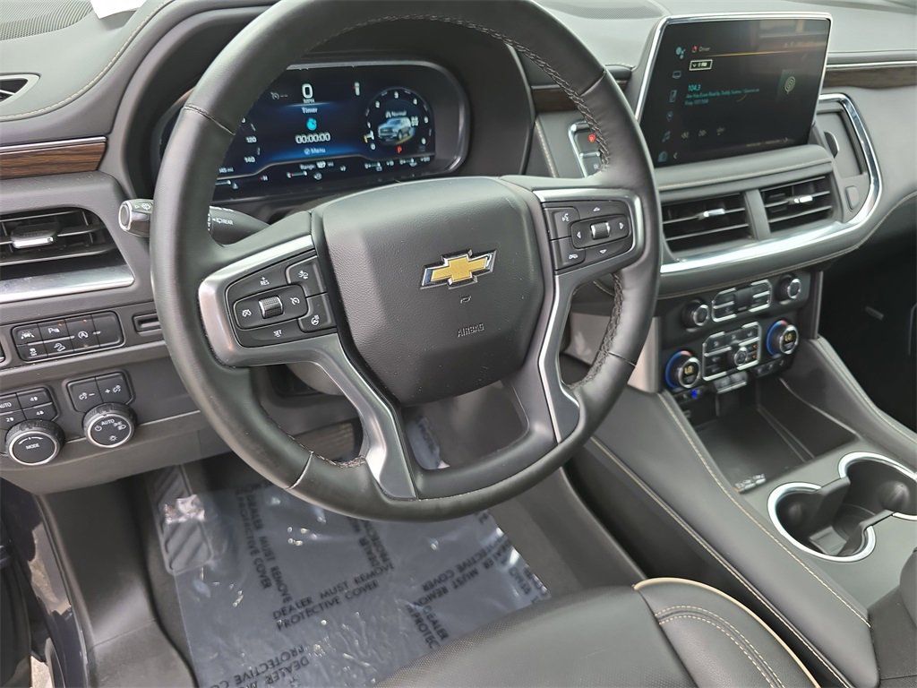 2024 Chevrolet Suburban Premier photo 16