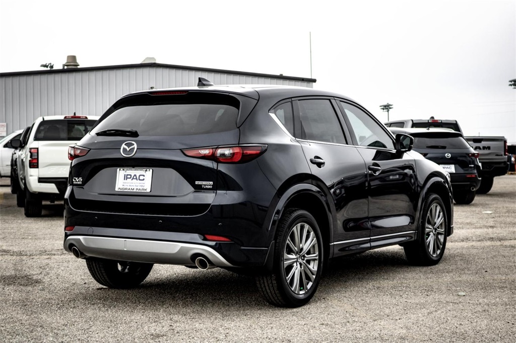 2025 Mazda CX-5 2.5 Turbo Signature photo 4