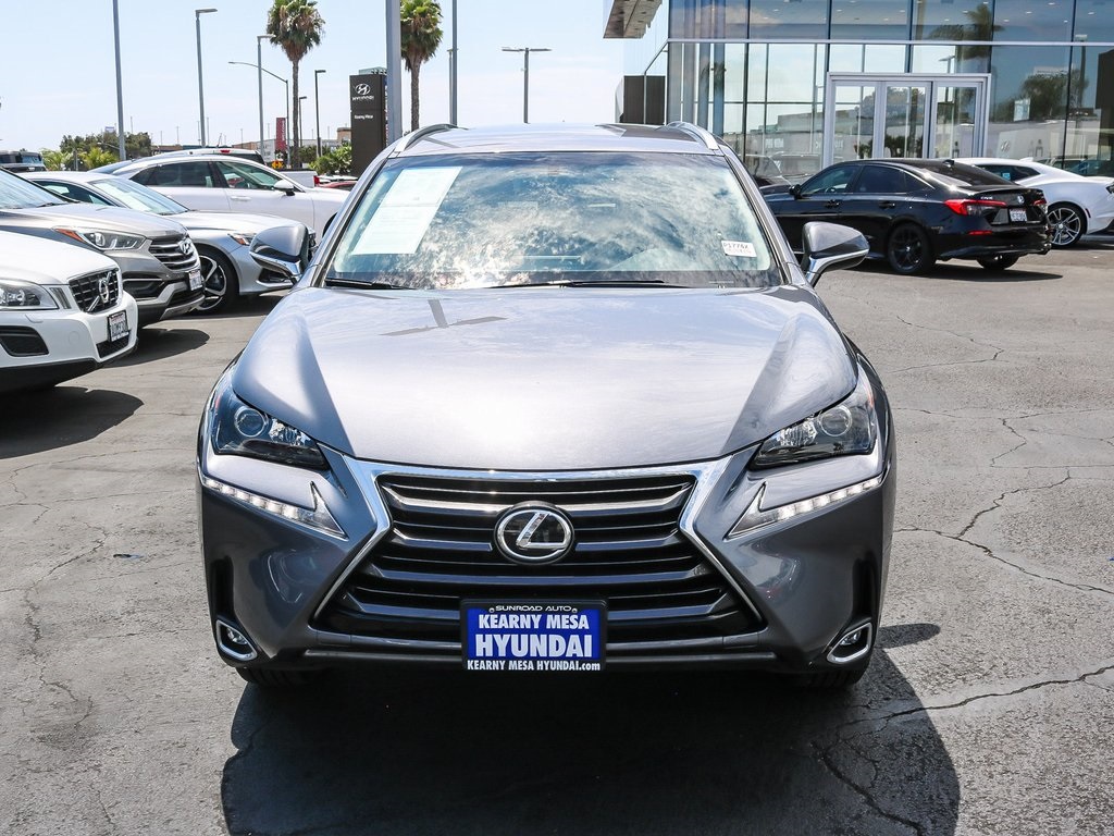 2016 Lexus NX 200t Luxury photo 2