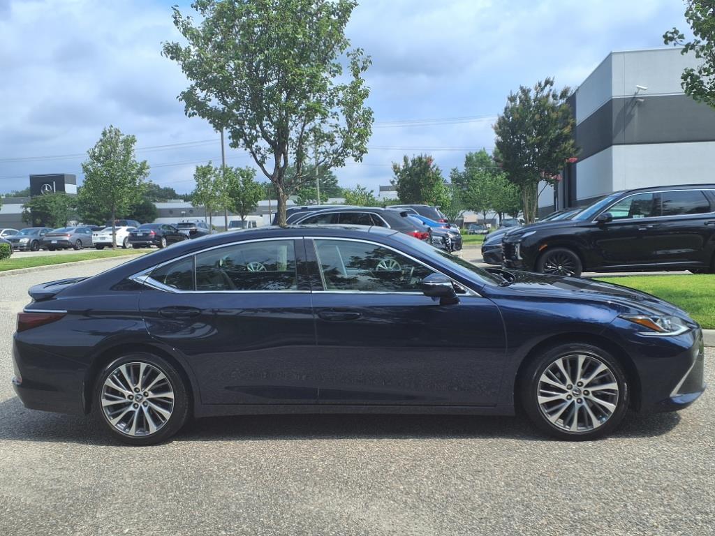 2021 Lexus ES 350 photo 6