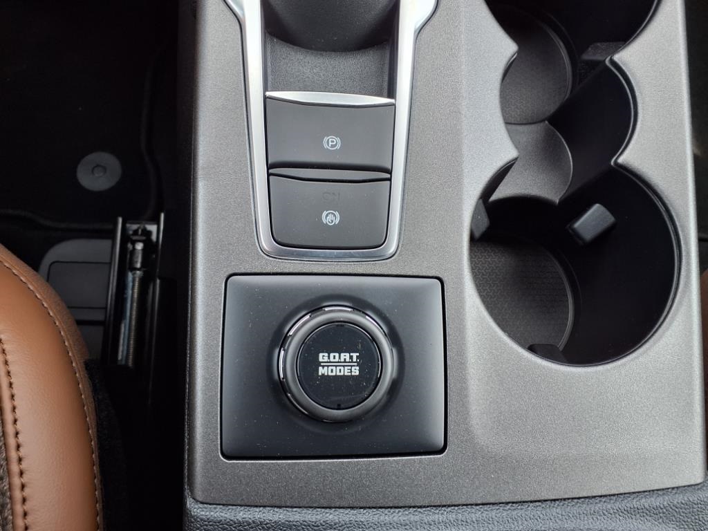 2025 Ford Bronco Sport Outer Banks photo 22