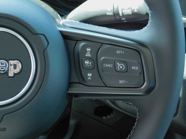 2025 Jeep Gladiator Sport S photo 10