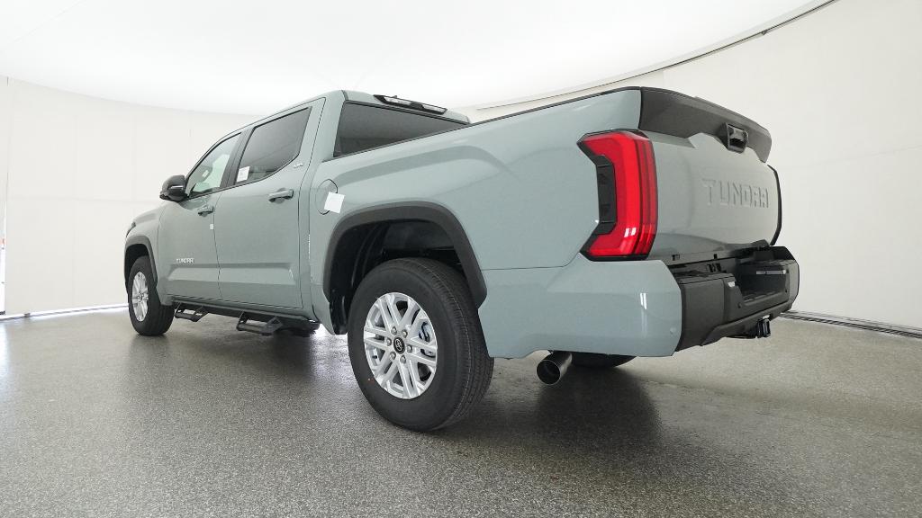 2025 Toyota Tundra SR5 photo 14