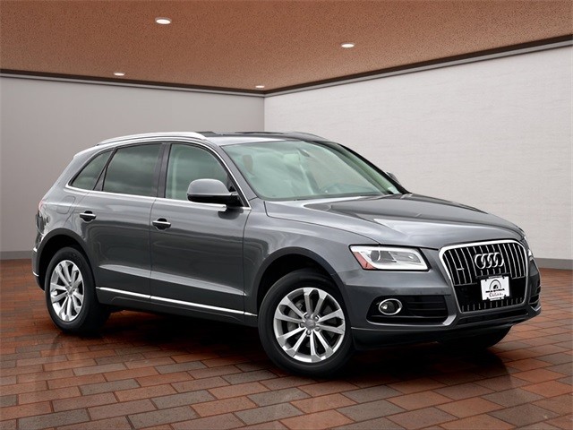 2016 Audi Q5 Premium Plus's photo