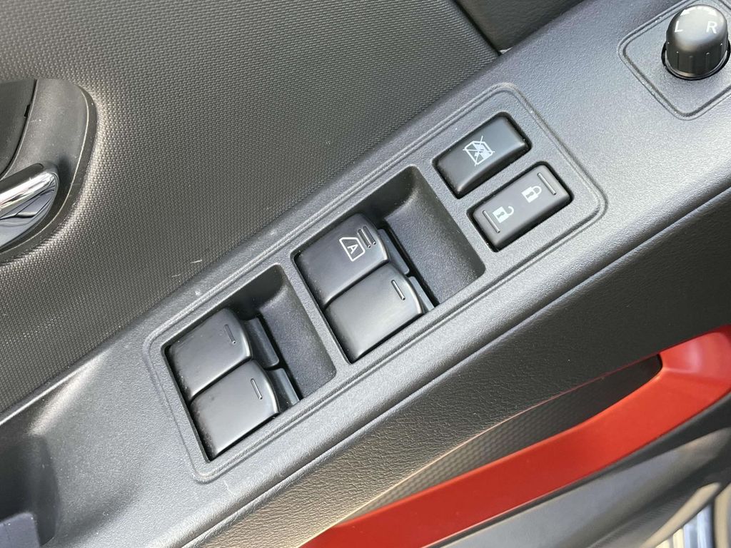 2024 Nissan Frontier PRO-X photo 16