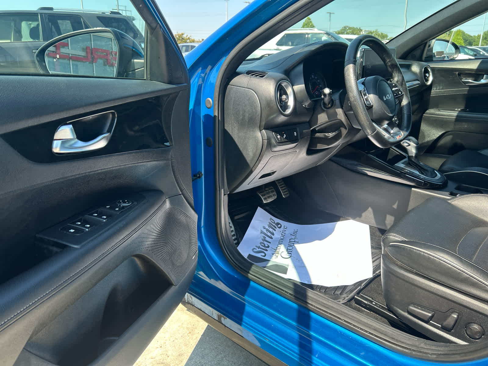 2023 Kia Forte GT-Line photo 9