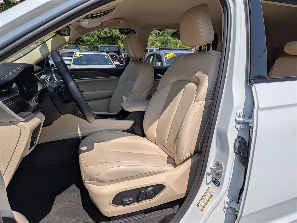 2022 Jeep Grand Cherokee Limited photo 18