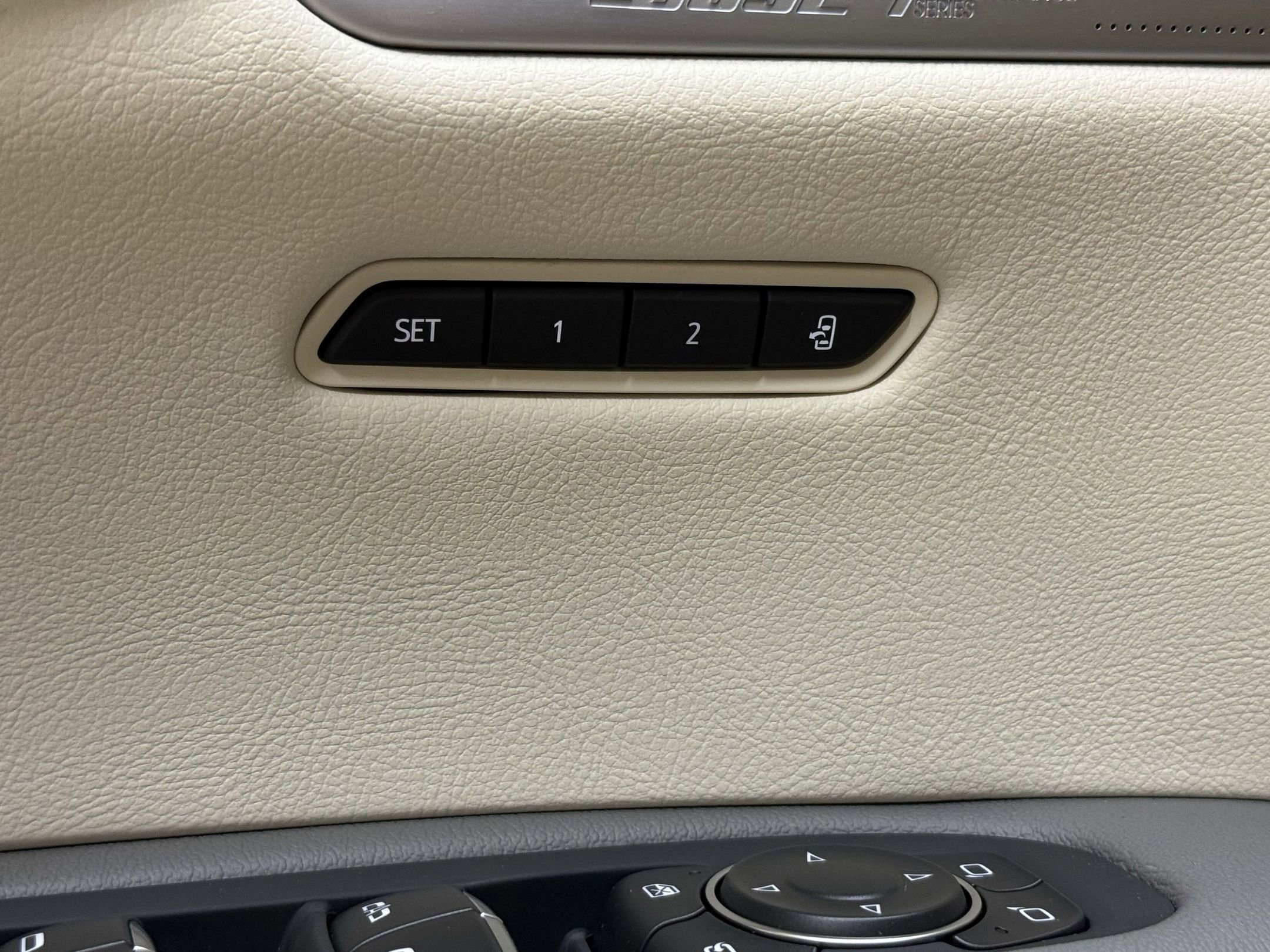 2025 Cadillac XT5 Premium Luxury photo 23