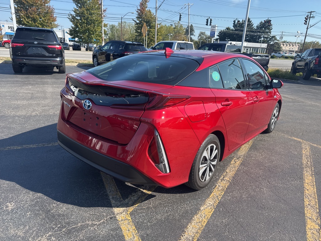 2017 Toyota Prius Prime Premium photo 6