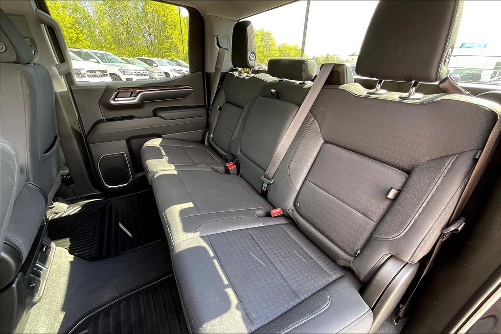 2024 Gmc Sierra 1500 Elevation photo 12
